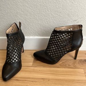 Black Antonio Melani’s